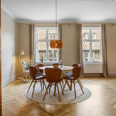 Fy399-bogense-ostergade-5-a 公寓 *