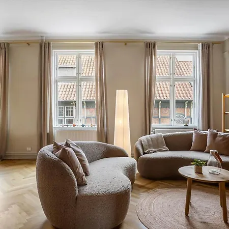 Fy399-bogense-ostergade-5-a 公寓 *